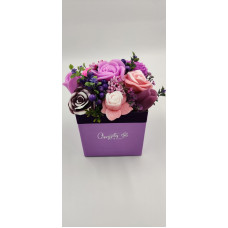 Букет роз из мыла в стильной коробке "Лиловые розы", 1 шт